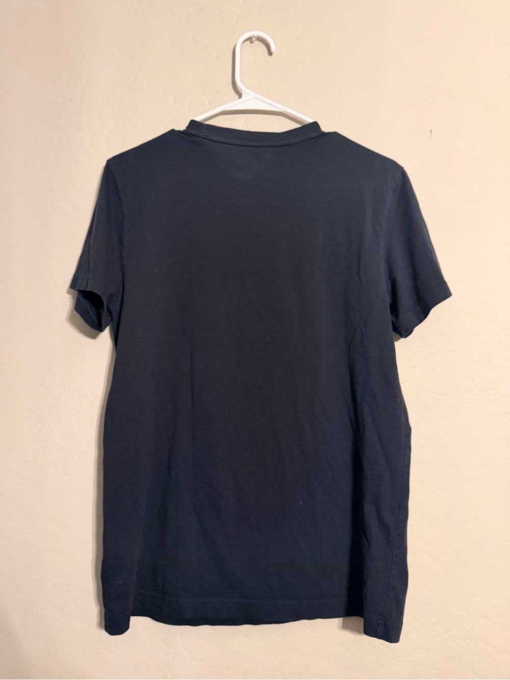 Psycho Bunny Navy Tee with Yellow & Blue Bunny Skull Motif- size XS - Picture 5 of 5